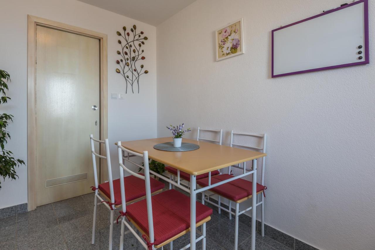 Holiday House Almissa Omiš Exteriör bild